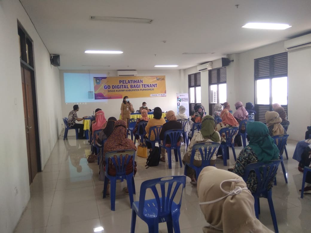 Pelatihan Go Digital Bagi Tenant Untuk Pelaku UMKM