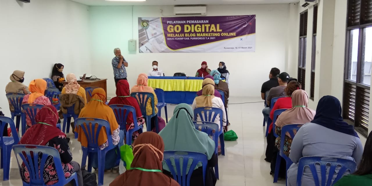 Pelatihan Pemasaran Go Digital Melalui Blog Marketing Online