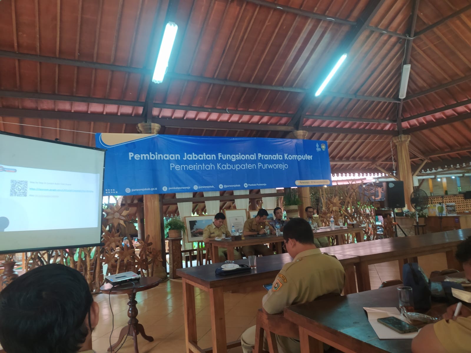 DKUKMP Kab. Purworejo Ikuti Pembinaan Jabatan Fungsional Prakom Pemkab Purworejo