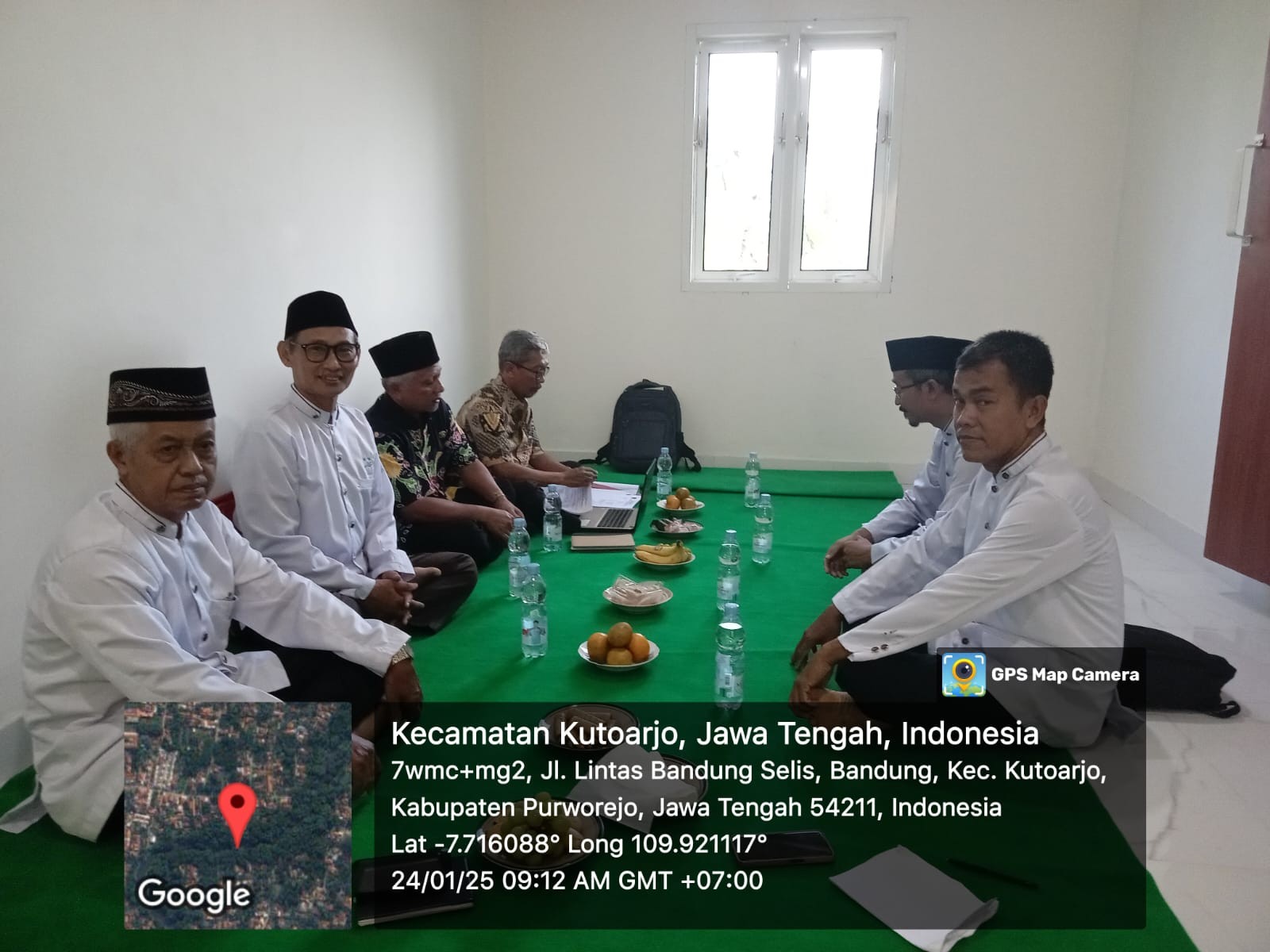 Pemeriksaan Kesehatan dan Pengawasan Koperasi di KPRI Madya Niaga SMK Negeri 2 dan KSPPS BMT Istiqomah Syariah Kutoarjo