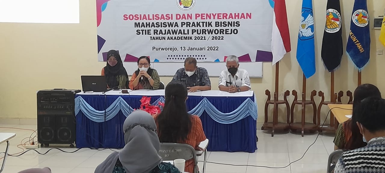 Sosialisasi dan Penyerahan Mahasiswa Praktik Bisnis STIE Rajawali