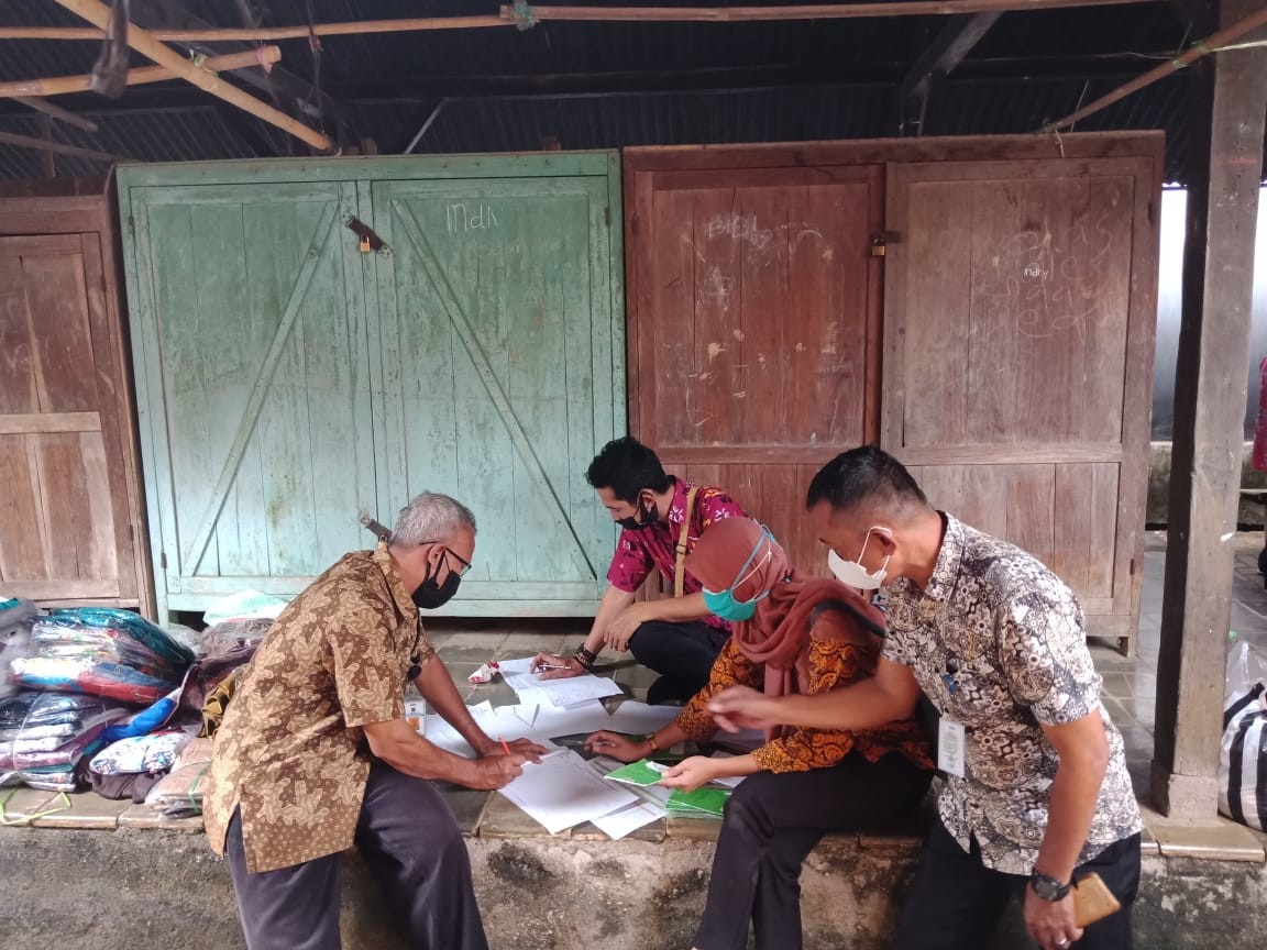 Monitoring Pendapatan Retribusi Pasar di Pasar Banyuasin