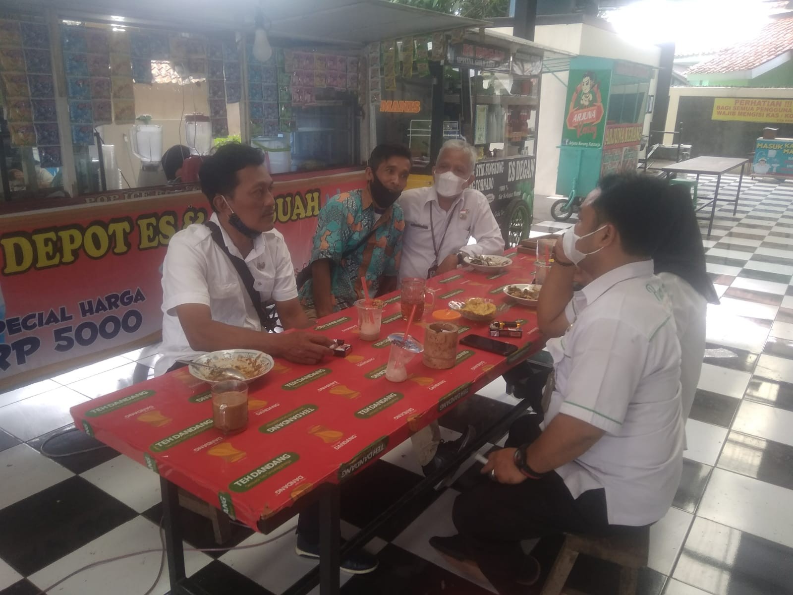 Pemantauan dan Pengarahan Pedagang Shelter Kuliner Kutoarjo