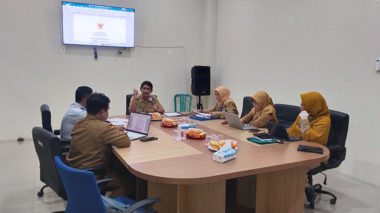 rapat_pembahasan_raperbup1.jpg